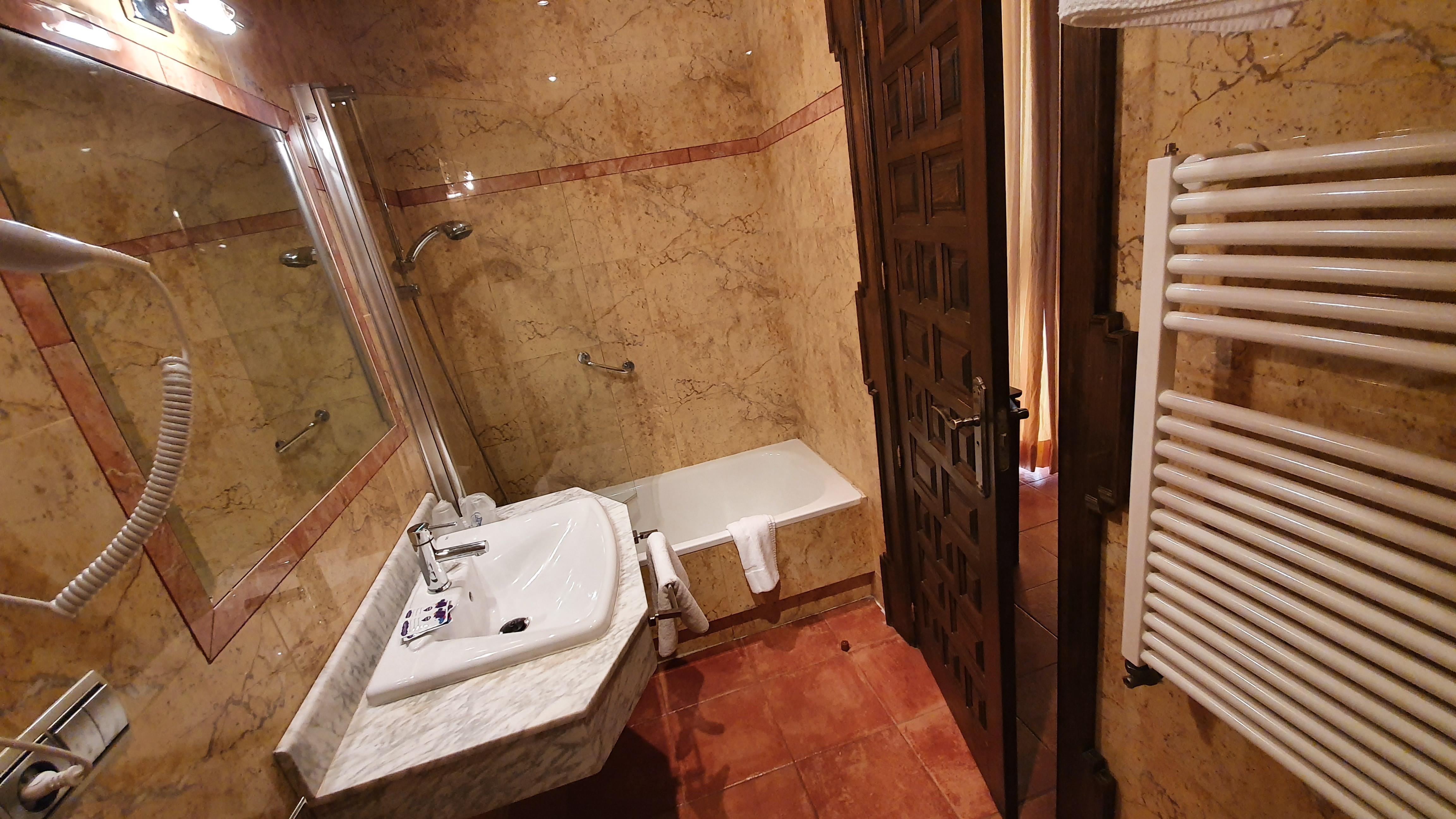 Coso Viejo Hotel 3*