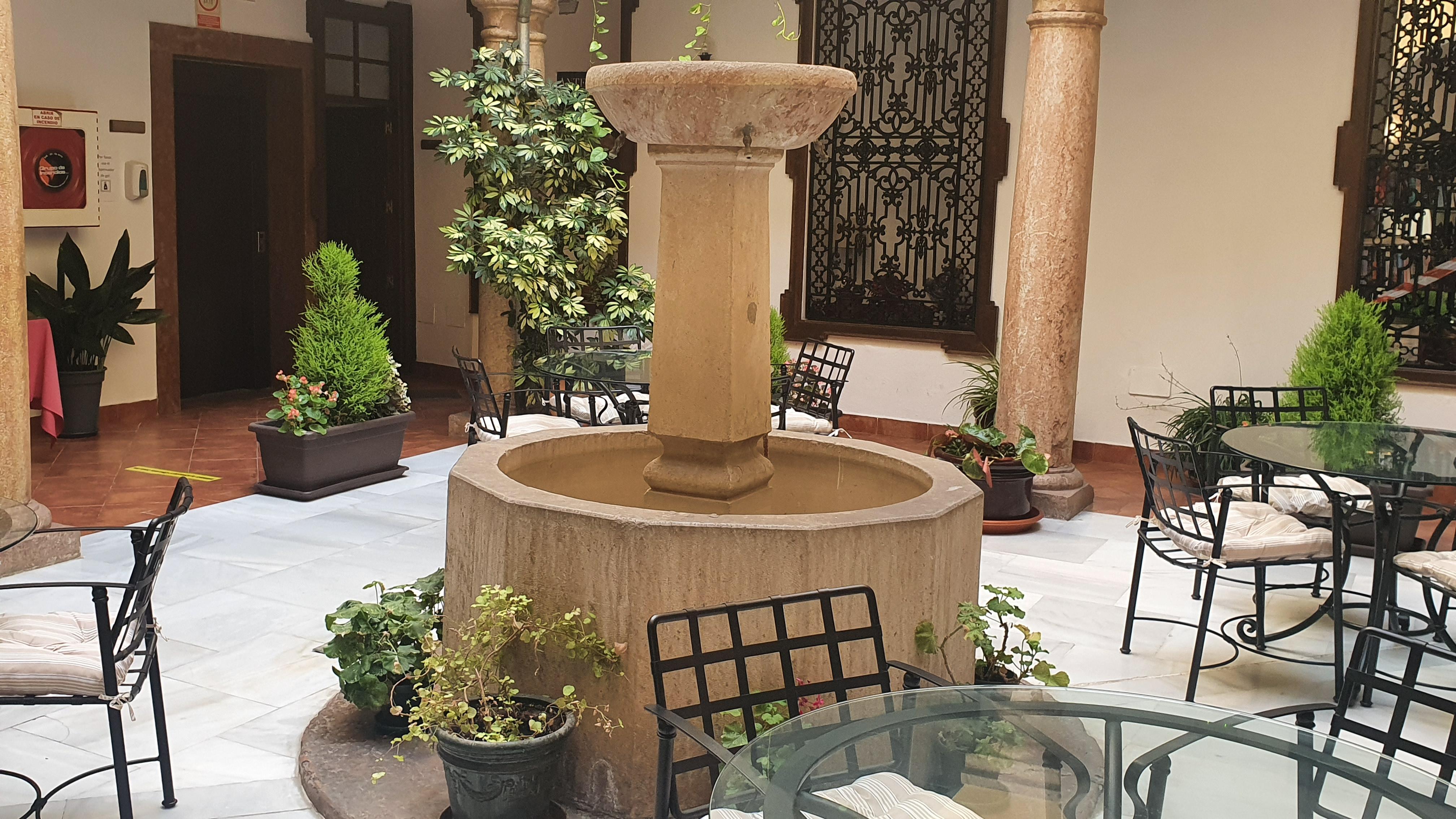 Coso Viejo Hotel