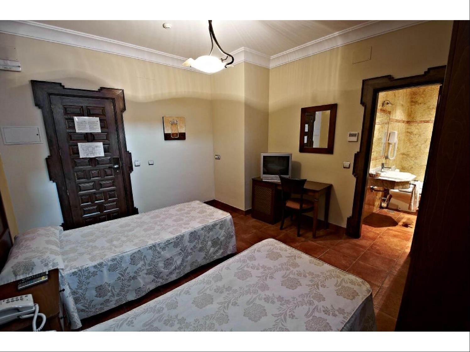 Coso Viejo Hotel 3*